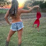 authenticallydiana from onlyfans